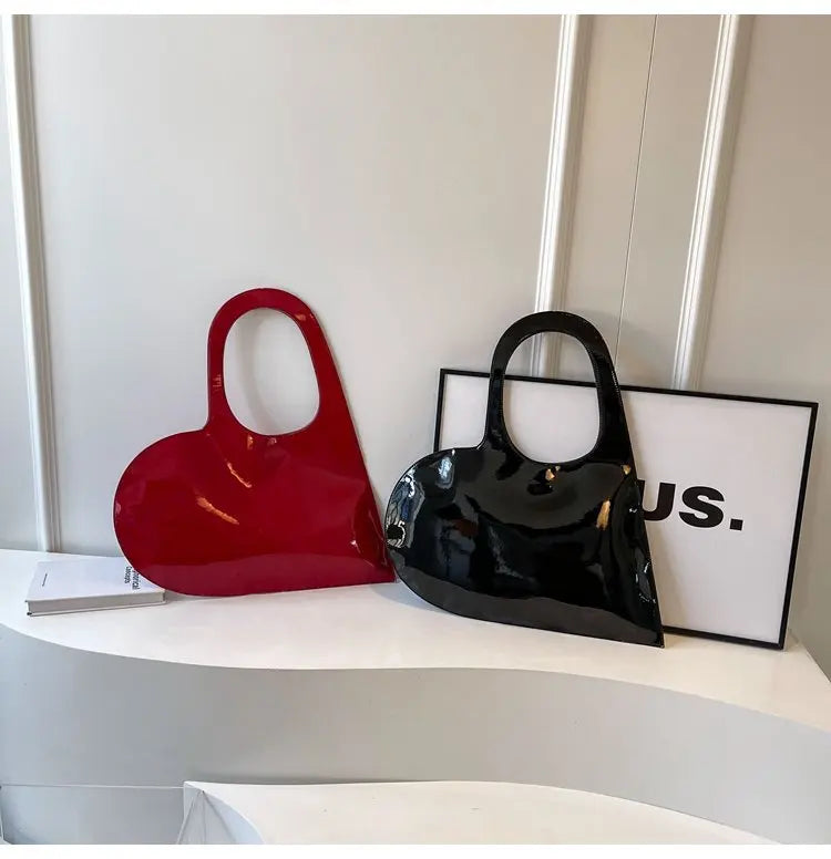 New Unisex Personalized Creative Lacquer Skin Love Shape Shoulder Bag Punk Underarm Bag Women's Handheld PU Photo Bag